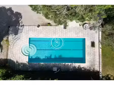 maison saint-rémy-de-provence - 3 chambres - 180m²