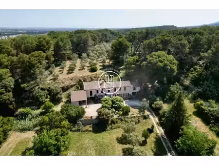 maison saint-rémy-de-provence - 4 chambres - 234m²