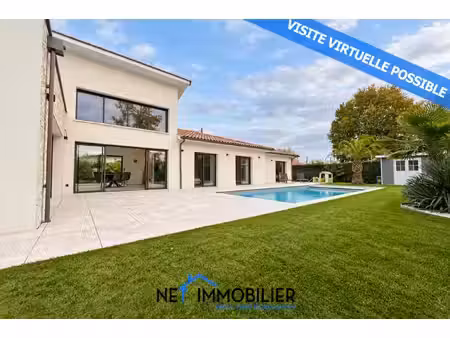 maison 8 pièces - 212 m2