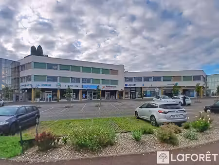 villenave d'ornon rocade (sortie 18) bureau 76 m²