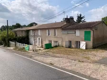 croignon  restaurant avec logement et jardin env 370 m²