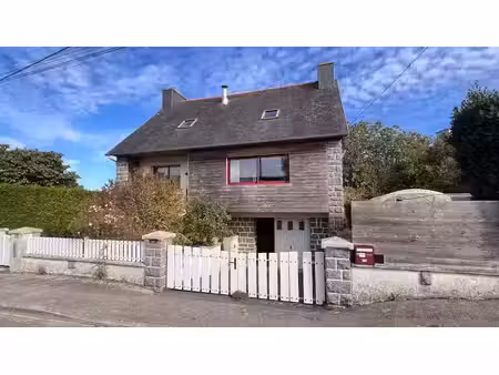 vente maison 4 pièces 109.5 m² à carhaix-plouguer (29270)  189 800 €