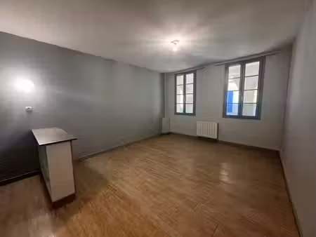 location appartement 1 pièce 28.53 m² à la rochelle (17000)  540 €