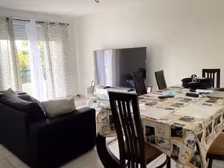 pamiers - a louer - appartement t3 avec balcon et 2 places de parking privatives