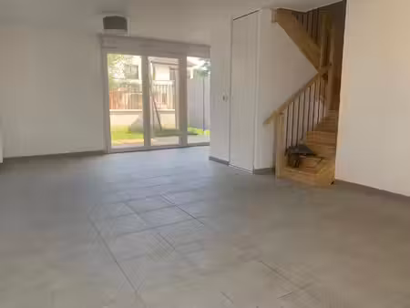 location maison 3 pièces 78 m² à toulouse (31100)