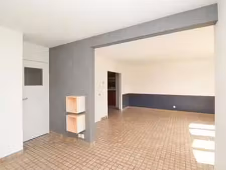 location appartement 4 pièces à saint-nazaire (44600) : à louer 4 pièces / 97m² saint-naza