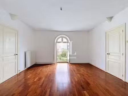 vente appartement 3 pièces à port-louis (56290) : à vendre 3 pièces / 112m² port-louis