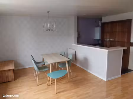 beau duplex proche du boulingrin