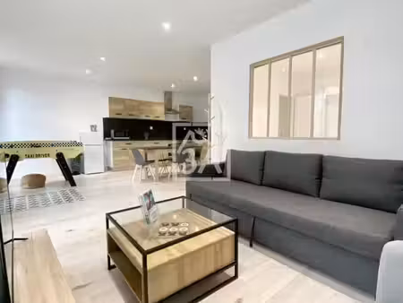 appartement 3 pièces 65 m²