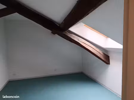 a louer à sauveterre de rouergue