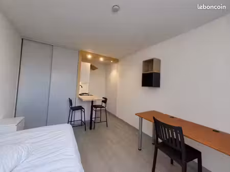 studio 18m2 refait à proximité d’europole  gem  inp