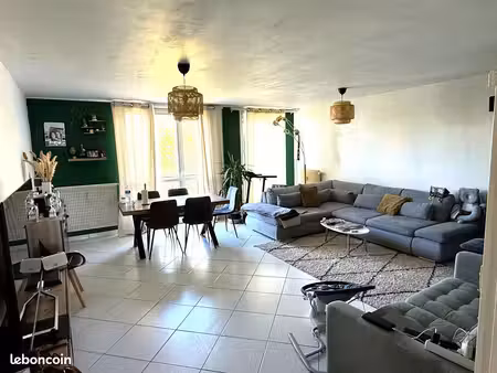 joué-lès-tours – beau t3 de 75 m² avec balcon  cave et vue dégagée