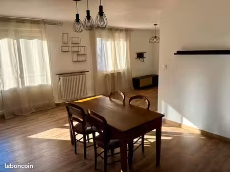 appartement t2 meublé 52m2