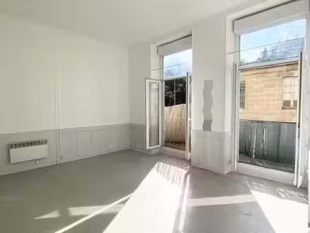 appartement 1 pièce 44 m²