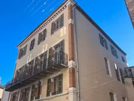 studio entièrement rénové