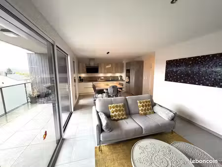 appartement 3 pièces 67 m²