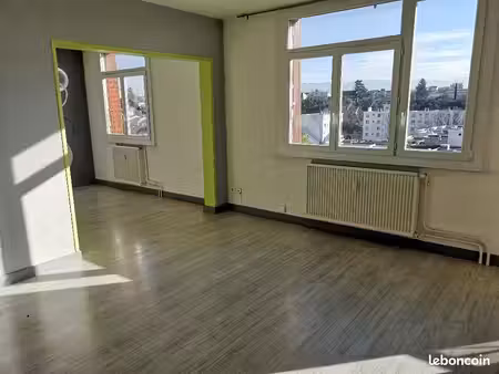 appartement 4 pièces 81 m²