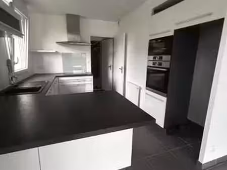 location maison à gouesnach (29950) : à louer / 100m² gouesnach