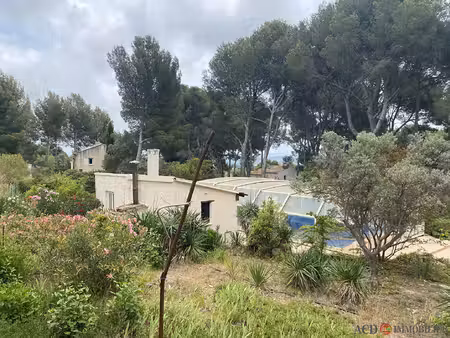 a vendre la fare les oliviers - terrain de 1329 m2