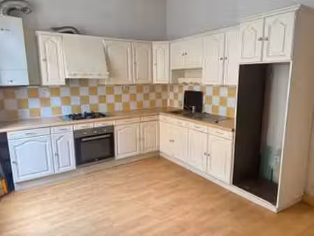 location appartement t1 à vitré (35500) : à louer t1 / 42m² vitré