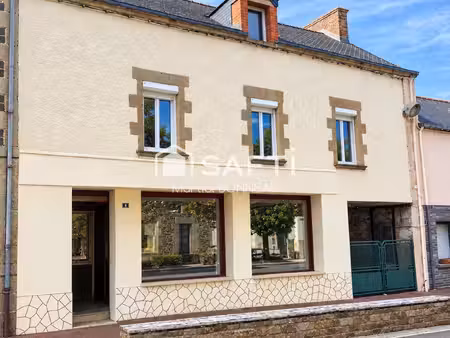 au cœur du bourg  donnez vie à vos projets immobiliers !