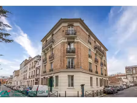 appartement alfortville 3 pièces de 49.20m² (immeuble ravalé récemment)