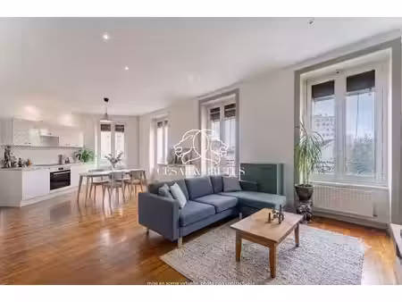 lumineux appartement familial coeur montchat -lyon 3