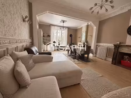 maison familiale de 167 m²  4 chambres  garage et jardin