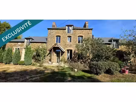 propriété de caractère avec piscine 15 min de dinan rare à la vente