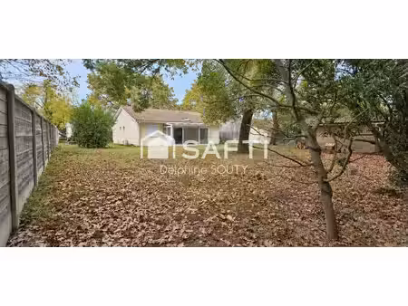 gujan-mestras – maison t4 d'environ 80 m² habitables  véranda et garage. beau terrain de 7