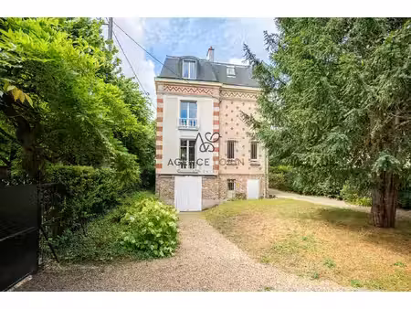 maison le vésinet - 186 m² - 8 pièces