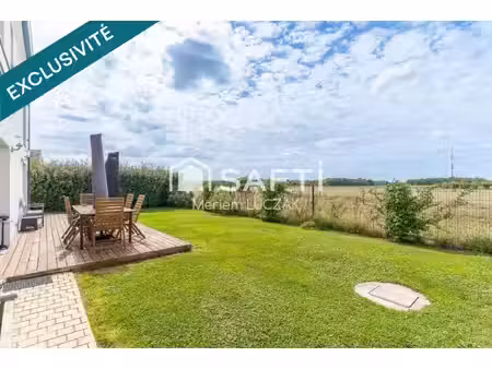 maison de 2022 – 195 m² sur 453 m² de terrain.