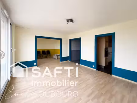 cenon – appartement lumineux avec vue panoramique sur bordeaux