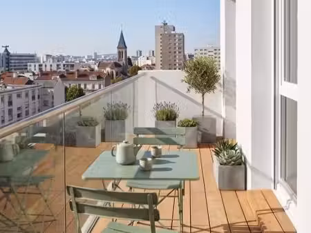 * 4 pieces - balcon 9m2 - proximité gare colombes
