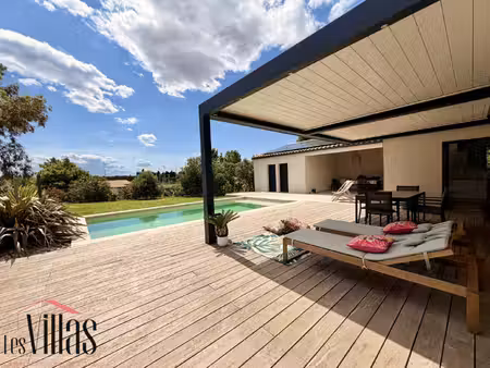 villa de luxe à vendre à fleury