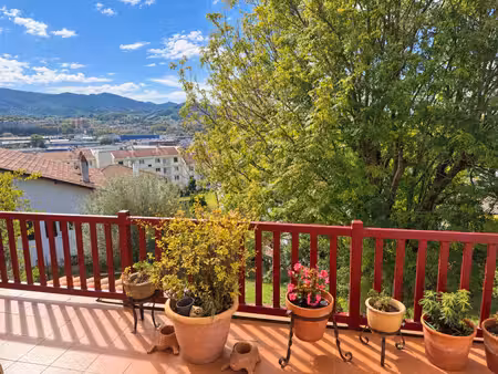 vente appartement hendaye  50m² 2 pièces 228 800€ avec garage