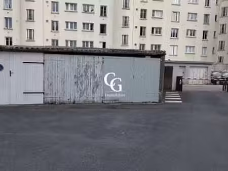 vente garage et parking à nantes chantenay - sainte-anne (44000) : à vendre / 15m² nantes 