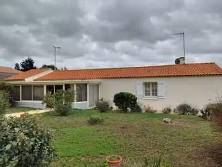 vente maison à commequiers (85220) : à vendre / 120m² commequiers