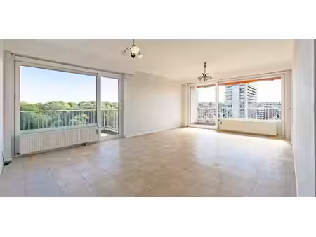 appartement à vendre à watermael-boitsfort pour € 315.000 avec 2 chambres à coucher
