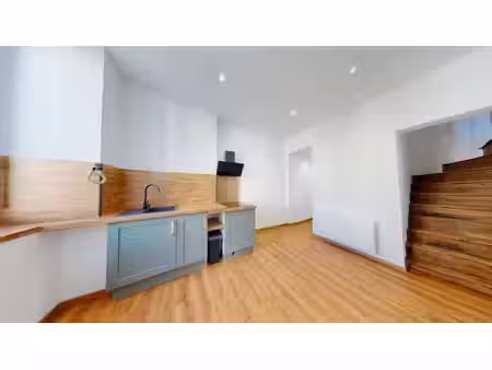 location appartement 2 pièces  39.77m²  limoux