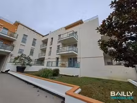 vente appartement 2 pièces à la roche-sur-yon zad - zi nord (85000) : à vendre 2 pièces / 