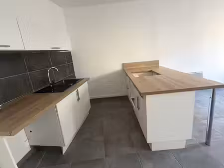 appartement t2 - 44.20 m2 - aubagne centre