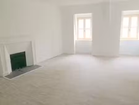 vente appartement 4 pièces à guingamp (22200) : à vendre 4 pièces / 80m² guingamp