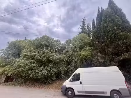 vente terrain à batir 1000 m² à grasse (06130)  250 000 €