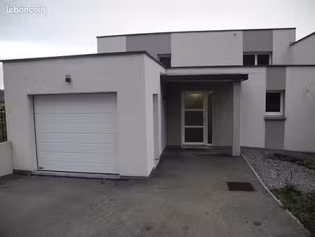 maison 4 pièces 121 m²