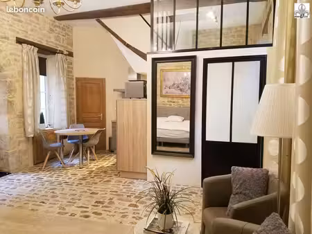 studio 1 pièce 35 m²