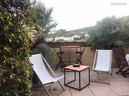 la ciotat- bail mobilité- 2 pieces meublées avec grande terrasse