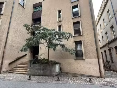 appartement 1 pièce 30 m²