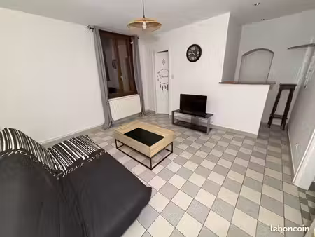 location appartement t2 42m2