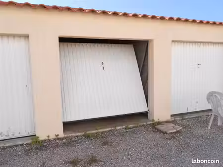 garage dans résidence sécurisée